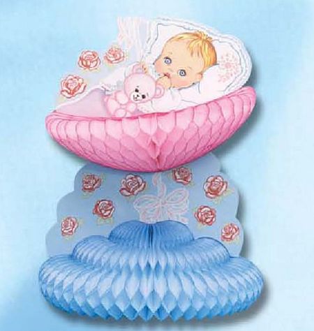 bébé - nouveau-né dans son berceau sur rosace de papier